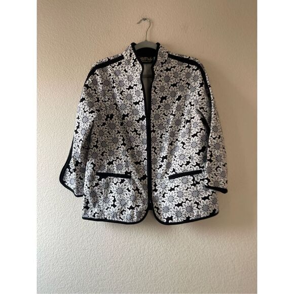 Bob mackie wearable art‎ white and black floral zip jacket medium - Picture 1 of 8